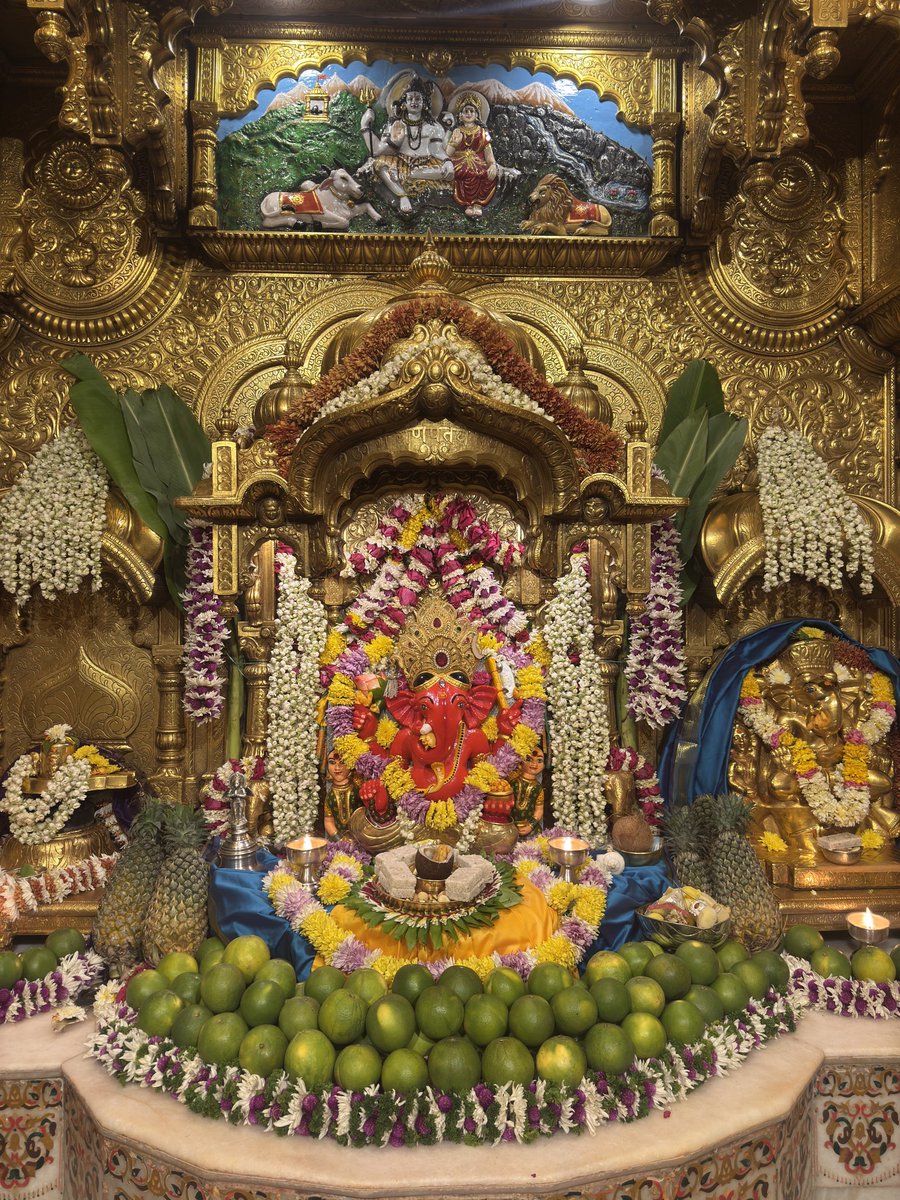 SVTMumbai's tweet photo. 🙏 गणपती  बाप्पा मोरया 🌺मंगलमूर्ती मोरया 🙏०५/०४/२०२५
🙏Ganapati Bappa Moraya 🌺 Mangalmurti Moraya  🙏05/04/2025 https://t.co/2b6MxbE8eZ
