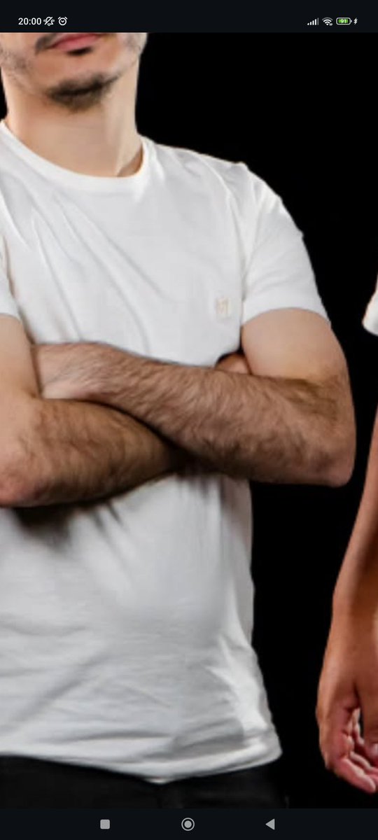 Tá porra 
<a href="/avgofc/">Moises Nogueira</a> 
<a href="/TheRadioativo/">The Radioativo {Tio Rad}</a> 
<a href="/jotinhatm/">Jotinha</a> 
<a href="/foradasafe/">Fora da Safe</a>