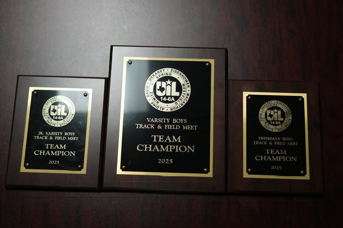 The TRIFECTA has been completed!
🏆🏆🏆

Freshman - ☑️
Junior Varsity - ☑️
Varsity - ☑️

Congratulations to all three of our Boy's Track and Field programs on winning the  14-6A District Championship‼️

#StandingOnBusiness 🧍🏽‍♂️🔛 💼