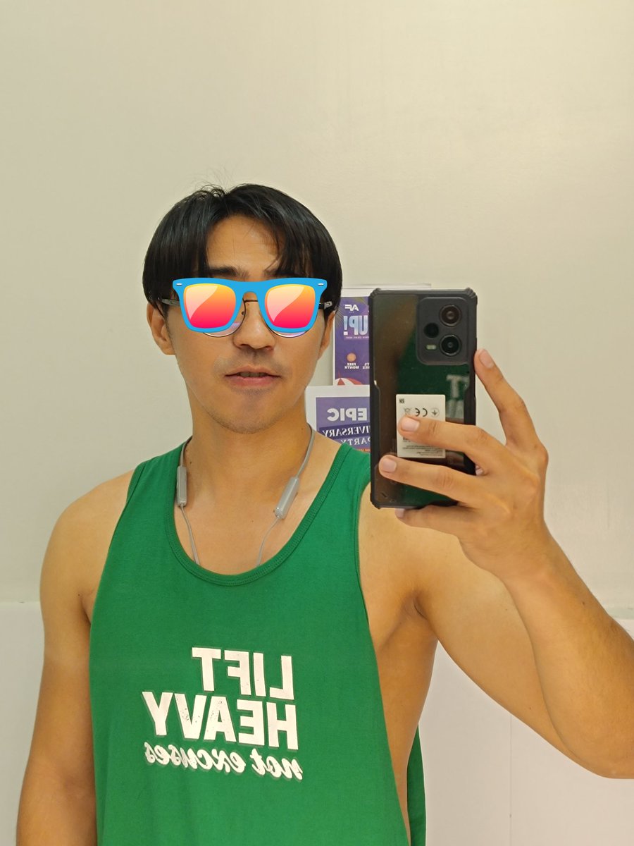 fantasybeast80's tweet photo. weekend grind. https://t.co/ITmJ46HkWC