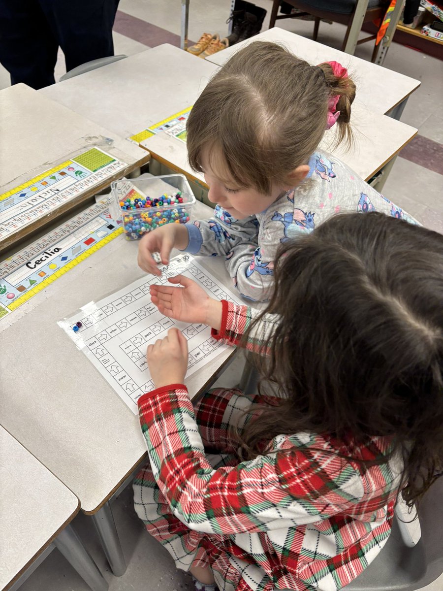 St. Clare School (@stclareocsb) on Twitter photo Thank <a href="/OCSBContEd/">OCSB Continuing & Community Education</a> for bringing your guests to St Clare. Our staff and students were thrilled to welcome them to our school!
#ocsbBeCommunity
#ShineBright✨ Thank <a href="/OCSBContEd/">OCSB Continuing & Community Education</a> for bringing your guests to St Clare. Our staff and students were thrilled to welcome them to our school!
#ocsbBeCommunity
#ShineBright✨