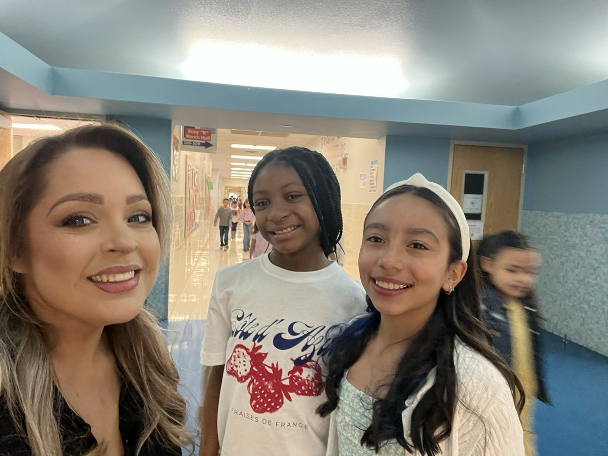 Running into my DI students on their way to receive their All Star Awards!! Way to go!