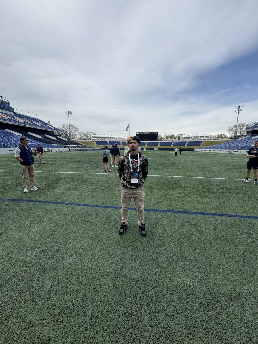 Bradly Matthews (@bradlym_3) on Twitter photo Enjoyed my time at Navy today! Thank you <a href="/coachvaa/">Va’a Niumatalolo</a> for inviting me out. <a href="/DannyPayneNavy/">Danny Payne</a> <a href="/CourtneyWeiner2/">Courtney Weiner</a> <a href="/linganorefb/">Linganore Football</a> <a href="/Coach_Clancy/">Coach Clancy</a> <a href="/Holliday4life1/">Coach Holliday</a> <a href="/Coach_Dixon_LHS/">Jordan Dixon</a> Enjoyed my time at Navy today! Thank you <a href="/coachvaa/">Va’a Niumatalolo</a> for inviting me out. <a href="/DannyPayneNavy/">Danny Payne</a> <a href="/CourtneyWeiner2/">Courtney Weiner</a> <a href="/linganorefb/">Linganore Football</a> <a href="/Coach_Clancy/">Coach Clancy</a> <a href="/Holliday4life1/">Coach Holliday</a> <a href="/Coach_Dixon_LHS/">Jordan Dixon</a>