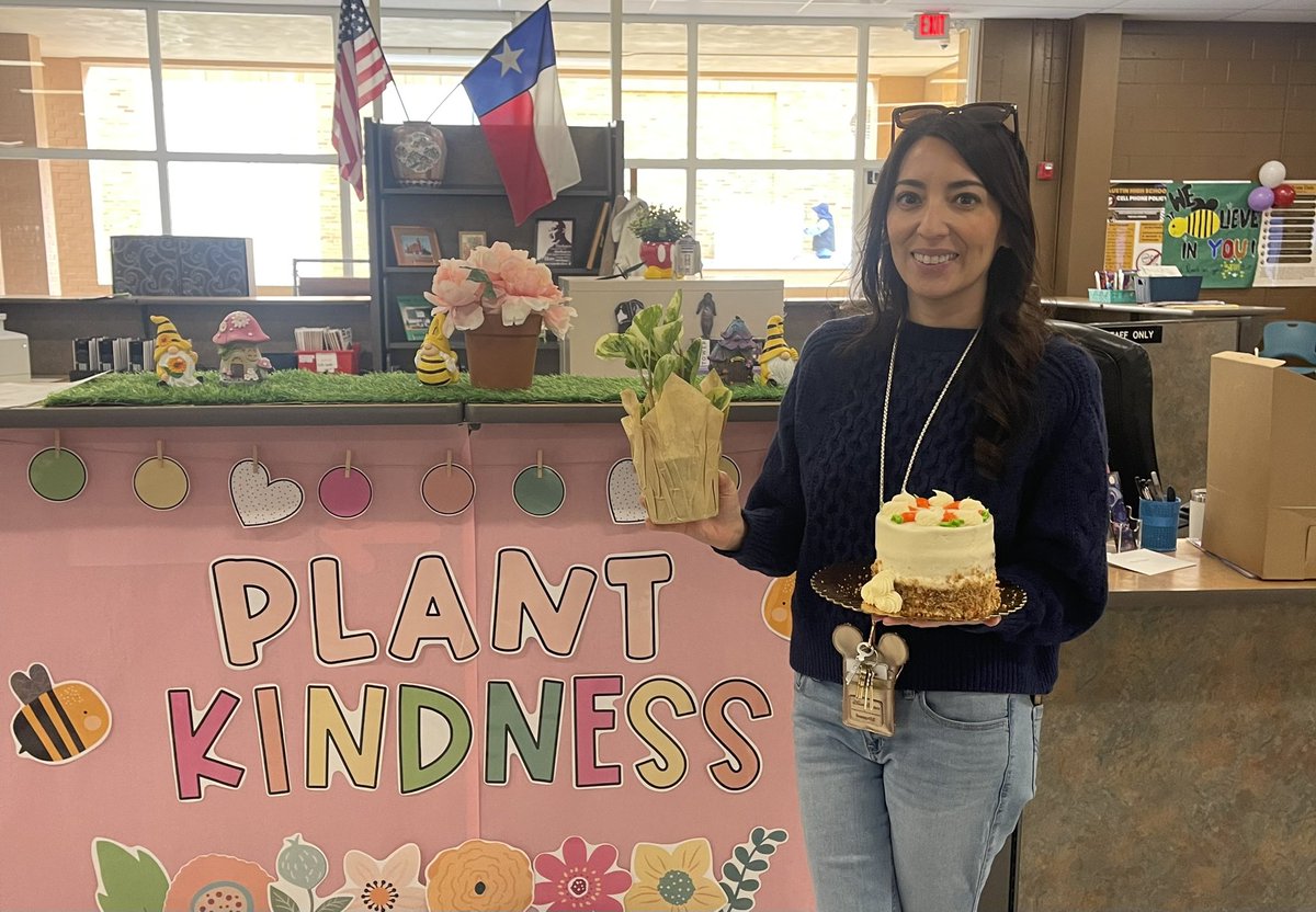 Brenda Pallares (@bpallare) on Twitter photo Austin is grateful to have such an amazing librarian. Thank you, Ms. Govea for all you do! #HappyLibrariansDay
<a href="/maribelruiz2015/">Maribel Ruiz</a> Austin is grateful to have such an amazing librarian. Thank you, Ms. Govea for all you do! #HappyLibrariansDay
<a href="/maribelruiz2015/">Maribel Ruiz</a>