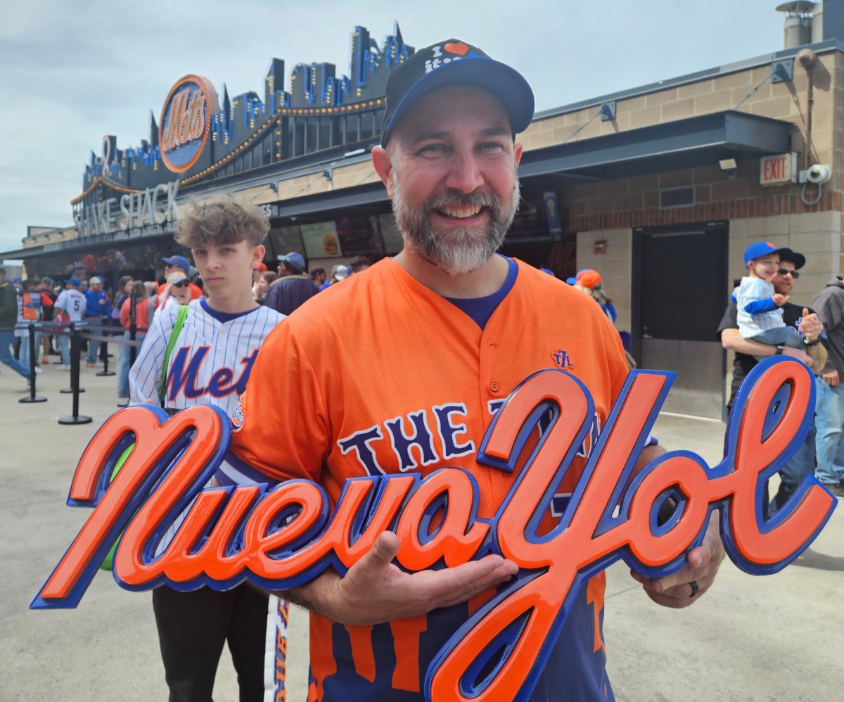 metroBASEBALL (@metrobaseball) on Twitter photo #FridayFANfare Always great to see <a href="/Mets/">New York Mets</a> super-fan <a href="/jaymaccustoms/">Jaymaccustoms</a>... the man who brought us "OMG" and whom we consider an unheralded MVP of the 2024 season. Love the new designs, Jerome! #NuevaYol #FridayFANfare Always great to see <a href="/Mets/">New York Mets</a> super-fan <a href="/jaymaccustoms/">Jaymaccustoms</a>... the man who brought us "OMG" and whom we consider an unheralded MVP of the 2024 season. Love the new designs, Jerome! #NuevaYol