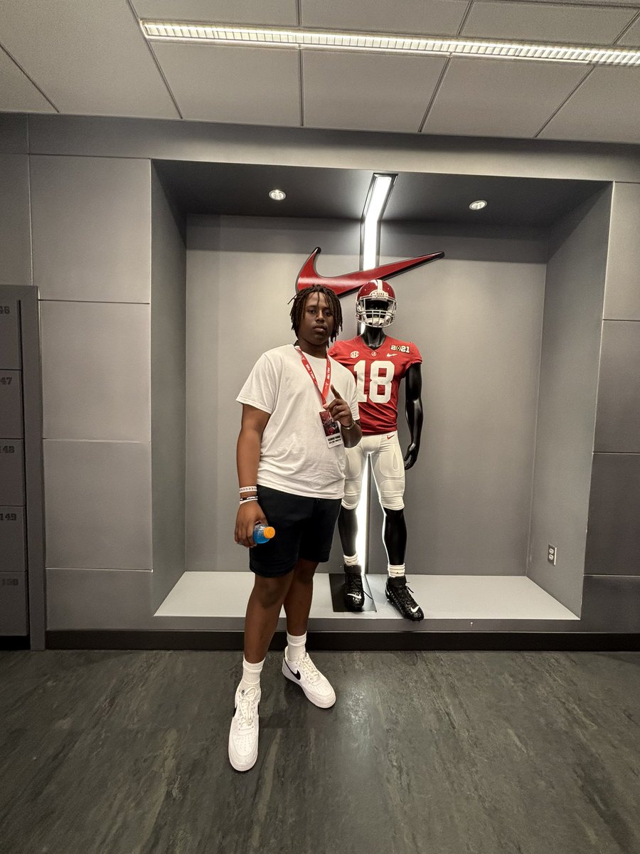 Desmond Thomas (@desmond_thomas7) on Twitter photo I enjoyed my visit <a href="/AlabamaFTBL/">Alabama Football</a> I can’t wait to be back !! <a href="/DexPreps/">DexPreps</a> <a href="/CoachSanders14/">Coach Sanders</a> <a href="/freddierch8/">Coach Freddie Roach</a> <a href="/CoachThom24/">jeremiah thomas</a> <a href="/JaxWarshawUA/">Jaxon Warshaw</a> <a href="/TDARecruiting/">Touchdown Alabama Recruiting</a> <a href="/UANextFootball/">All-America Game</a> I enjoyed my visit <a href="/AlabamaFTBL/">Alabama Football</a> I can’t wait to be back !! <a href="/DexPreps/">DexPreps</a> <a href="/CoachSanders14/">Coach Sanders</a> <a href="/freddierch8/">Coach Freddie Roach</a> <a href="/CoachThom24/">jeremiah thomas</a> <a href="/JaxWarshawUA/">Jaxon Warshaw</a> <a href="/TDARecruiting/">Touchdown Alabama Recruiting</a> <a href="/UANextFootball/">All-America Game</a>