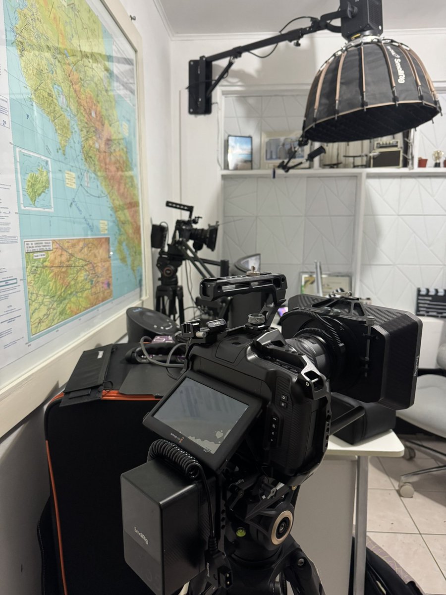 Time to pack all of this equipment for Google Cloud Next !! See you at Las Vegas in a couple of days. 

#devrel #GoogleCloudNext #videoproduction #developeradvocate