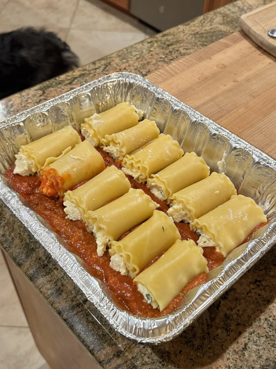 ItsJustTop's tweet image. Hey guys I’m still alive