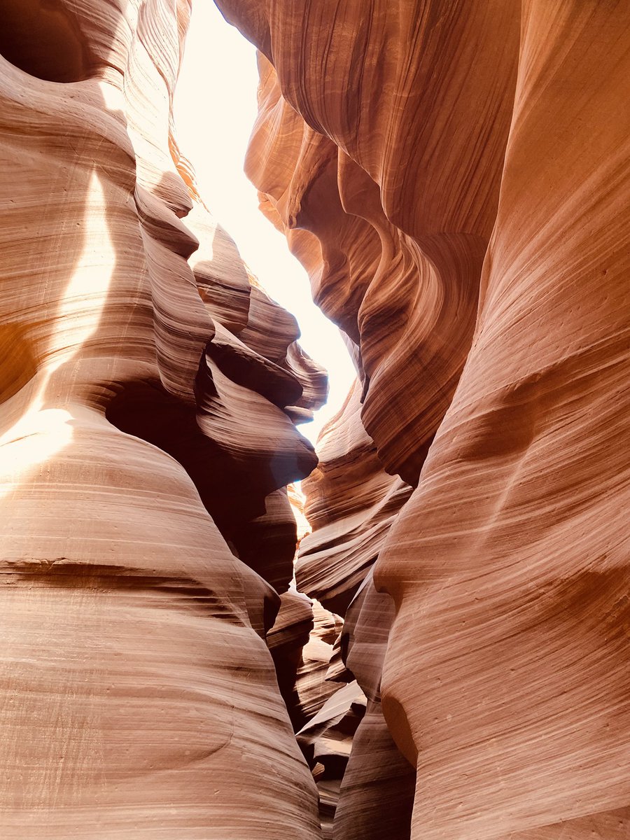 Lower Antelope Canyon