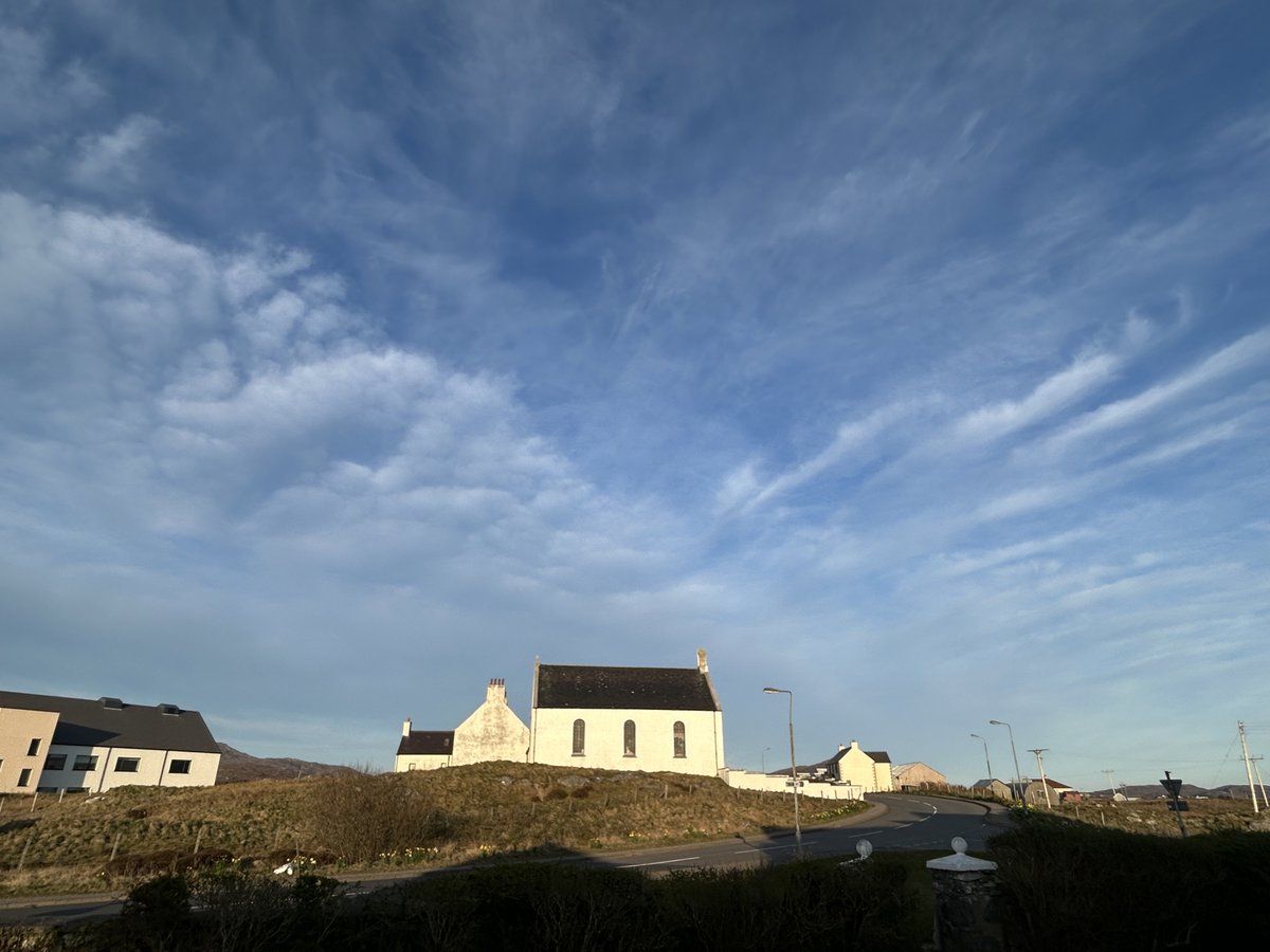 Majuli_Chapori's tweet image. Of gorgeous skies! 
#Hebrides #Scotland