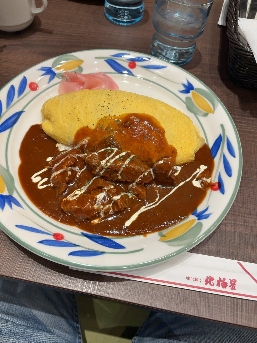 torasince71's tweet photo. 北極星甲子園プラス店

ビーフシチューオムライス

#北極星
#オムライス
#ランチ
#甲子園 https://t.co/1gFgnRZl2z