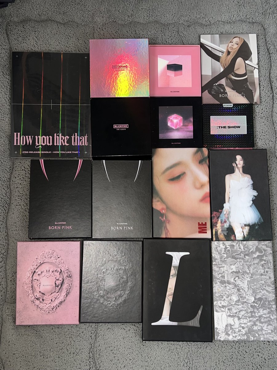 wts lfb ufs ✨ 

Blackpink Official Albums

— 200 ea  (2.8k take all) 
— no pcs but most with postcards/inclusions
— pref payo 

🚚 j&amp;t/ssd
📍 Cainta/Pasig 

lisa jisoo rose pc photocard ph jennie
