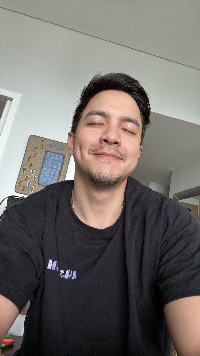 Ala namang ganap, trending. 😁
<a href="/aldenrichards02/">Alden Richards</a> yan eh. 💙

#ALDENRichards