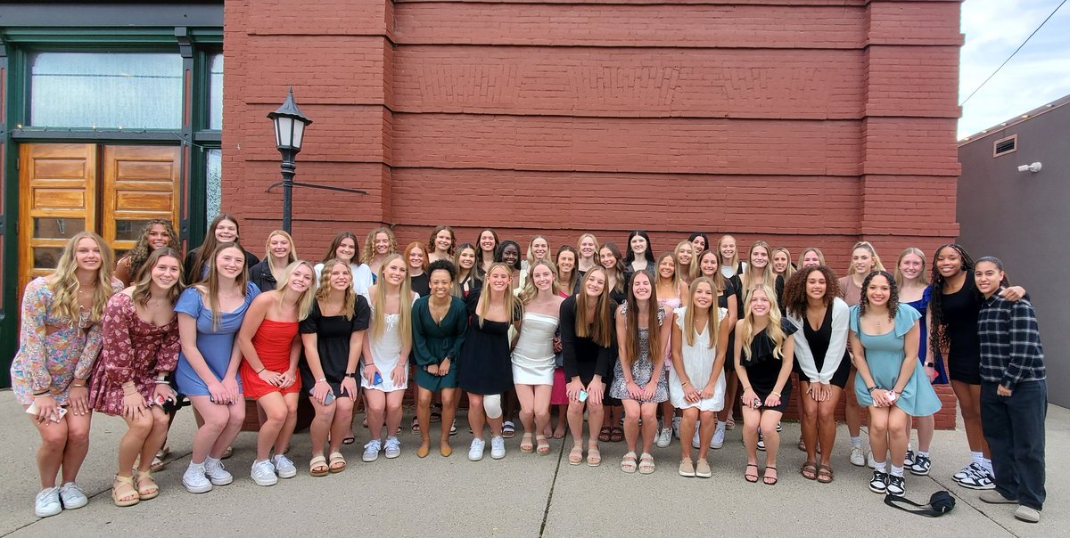 Such a great night celebrating these seniors &amp; their decorated high school careers!! #mnallstar2025