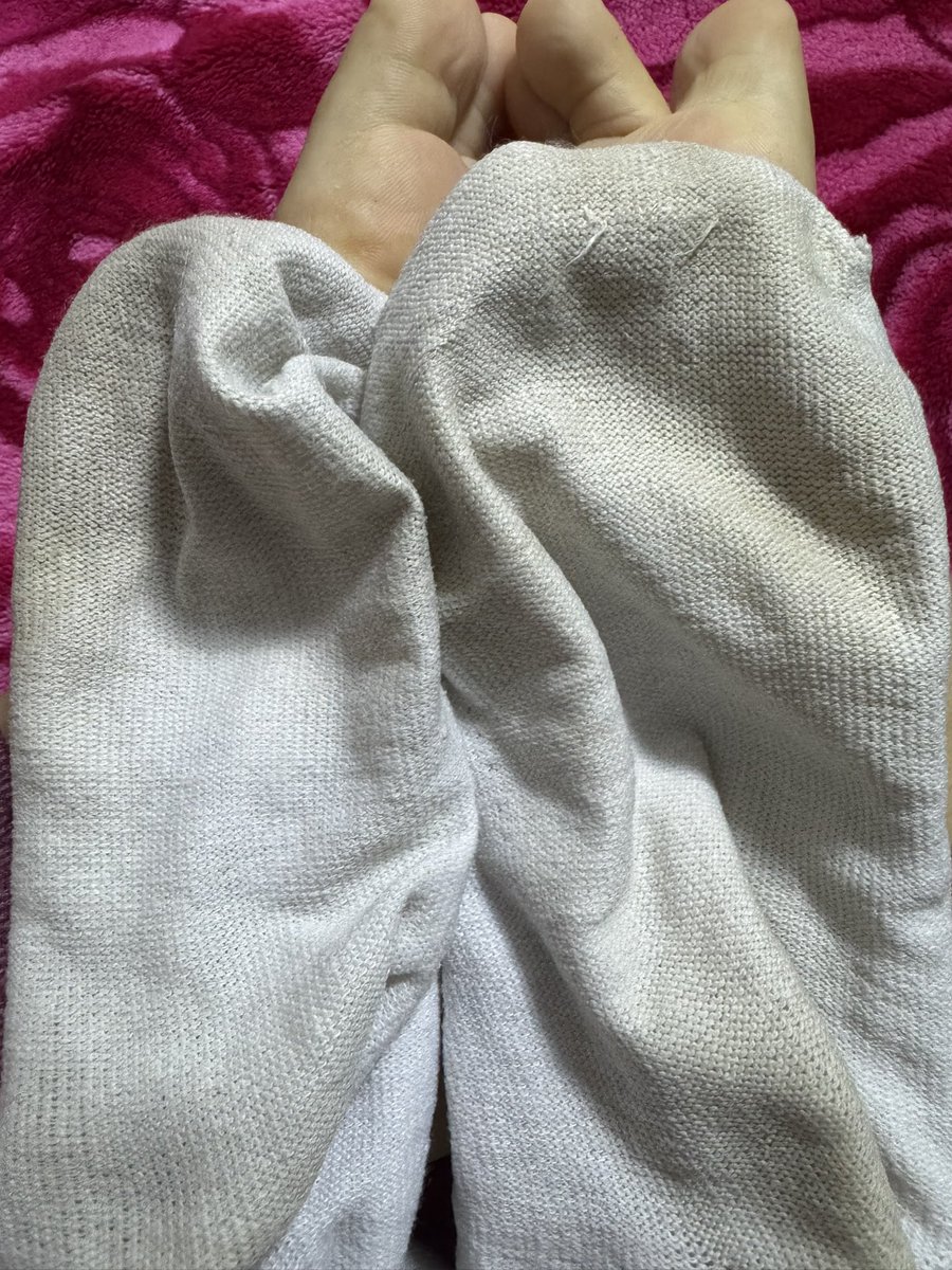 黄推福利内容 - 云朵小羊的原味屋的精彩图片 福利姬云朵小羊的原味屋分享的黄推图片2 - 网红私拍内容