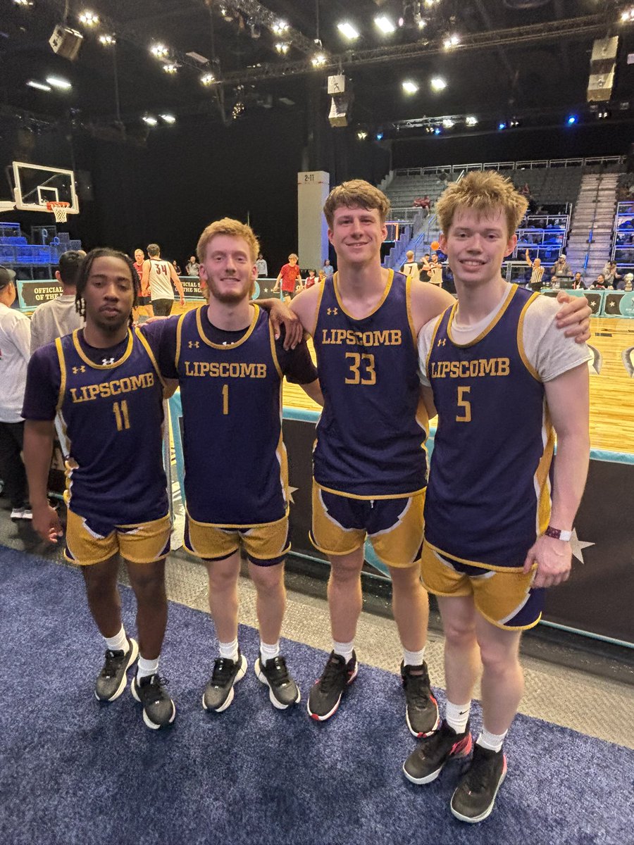 Philip Hutcheson (@philiphutcheson) on Twitter photo These guys left it all out there all year long on behalf of our program. Got a chance to do it one more time today for themselves at the <a href="/MFinalFour/">NCAA Men's Final Four</a>. Great year <a href="/MbbLipscomb/">Lipscomb MBB Managers</a>! These guys left it all out there all year long on behalf of our program. Got a chance to do it one more time today for themselves at the <a href="/MFinalFour/">NCAA Men's Final Four</a>. Great year <a href="/MbbLipscomb/">Lipscomb MBB Managers</a>!
