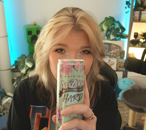 Elainaexe Ela 🌱 (@ElainaExe) / X