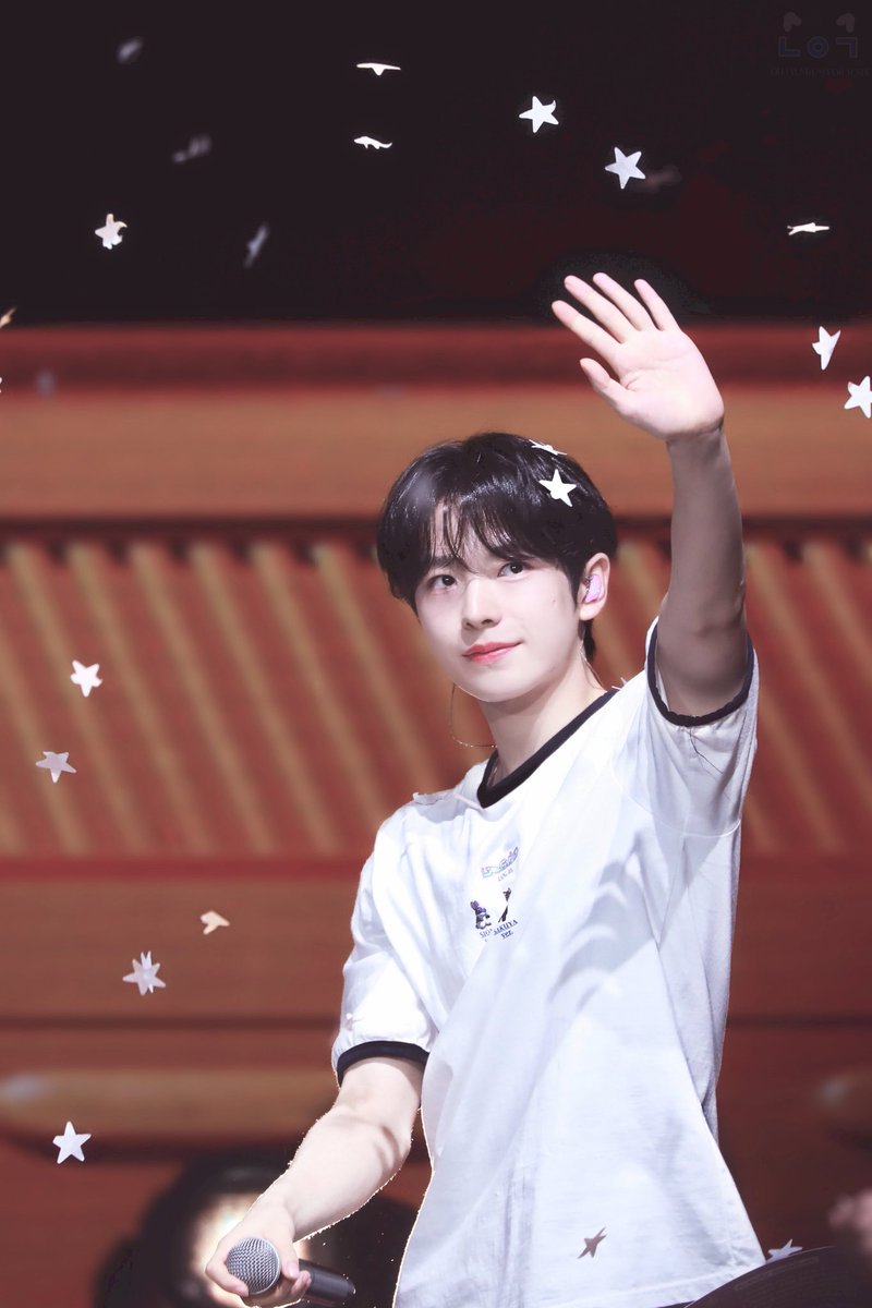 yyuuuushii's tweet photo. 진짜마법소녀잔ㅅ아;;;;; https://t.co/CV8OcOhqeB