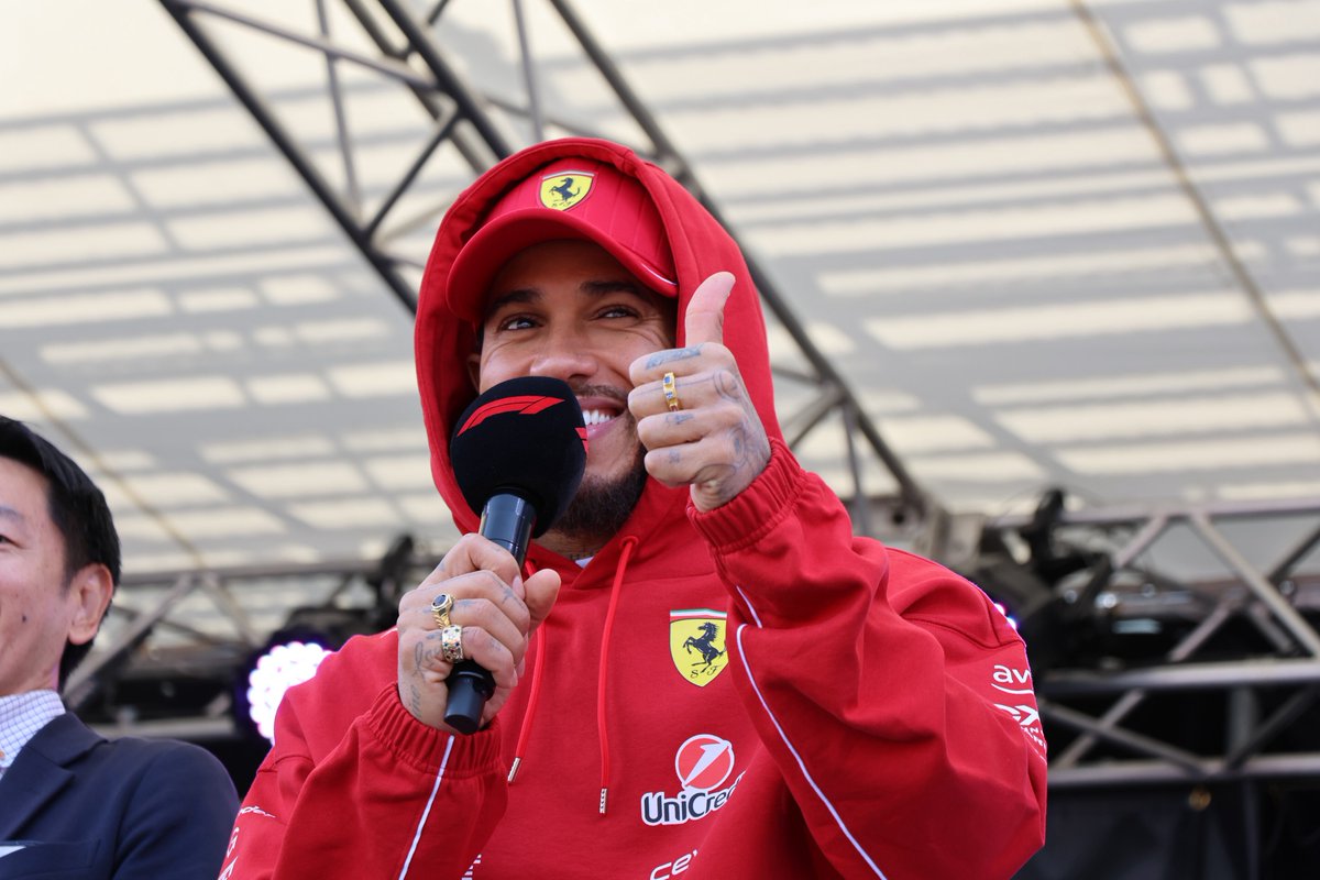 F1 Drivers Stage スクーデリア・フェラーリ HPのルイス・ハミルトン