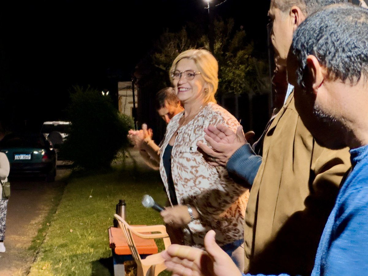 Silvia Oviedo, nuestra candidata a alcaldesa de Porvenir, una localidad que merece seguir creciendo. Silvia y su equipo harán de Porvenir un mejor lugar para vivir!