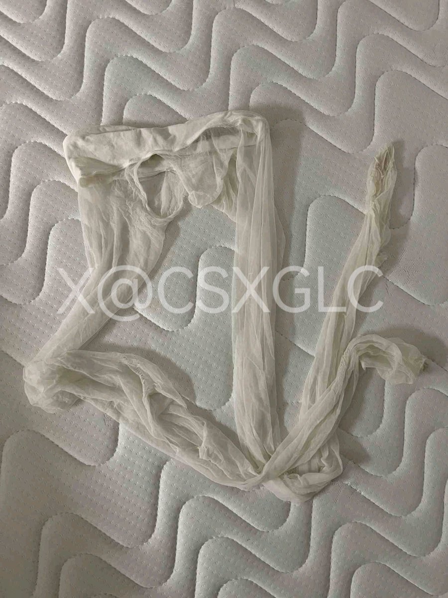 【福利贴】0755广东深圳同好，全都是和女朋友做爱留下的战损丝袜，有想要的三连后凭截图直接私我地址，顺丰到付发出。也可代穿指定款式做爱后寄回，深圳本地可上门保养，感兴趣的私我了解详情。 https://t.co/oJmHVUGeuV