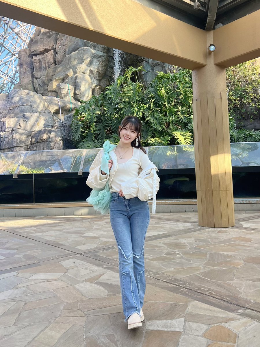 komari__fm0923's tweet photo. おはよ、たまには全身も！ https://t.co/LZdIbU41V7