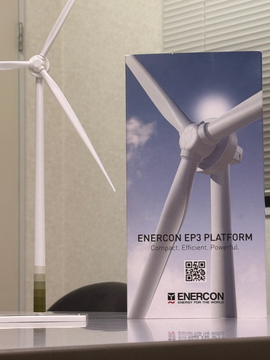 先日、なんとEnerconE136の模型をお譲り頂きました！めっちゃくちゃ