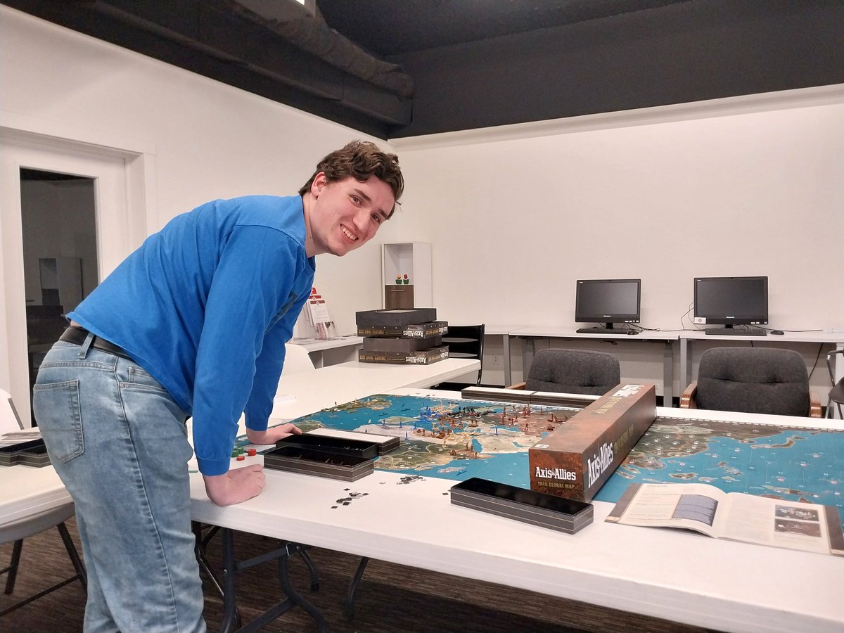 Ottawa_countyYR's tweet photo. First community outreach night, low turn out.. but a fun game all together! Axis &amp; Allies 1940 Global Edition! A special thanks to our Secretary Jacob for allowing us to play on his special mat! https://t.co/FlPbAvALq4