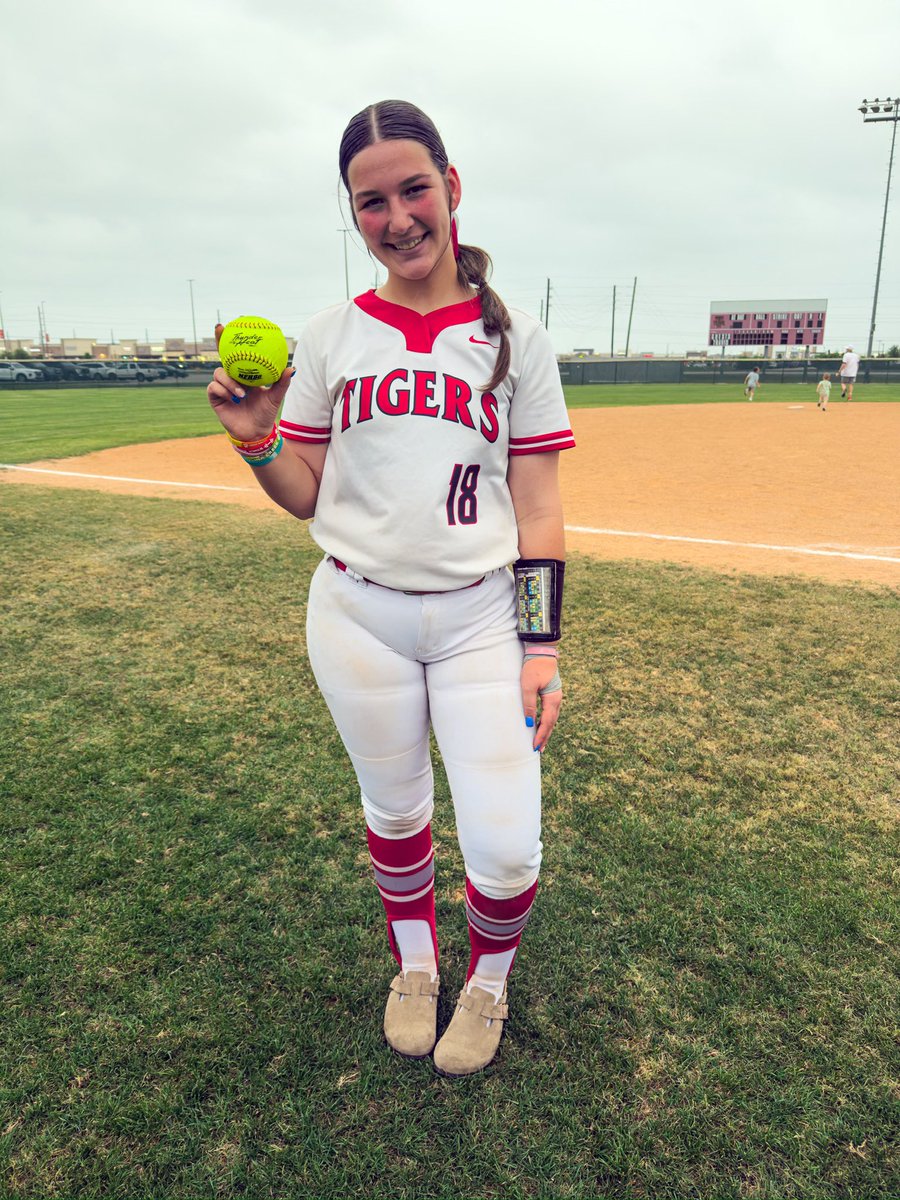2 run 💣 for <a href="/ajones2k27/">Aubrey Jones</a> in tonight’s win over Elkins!