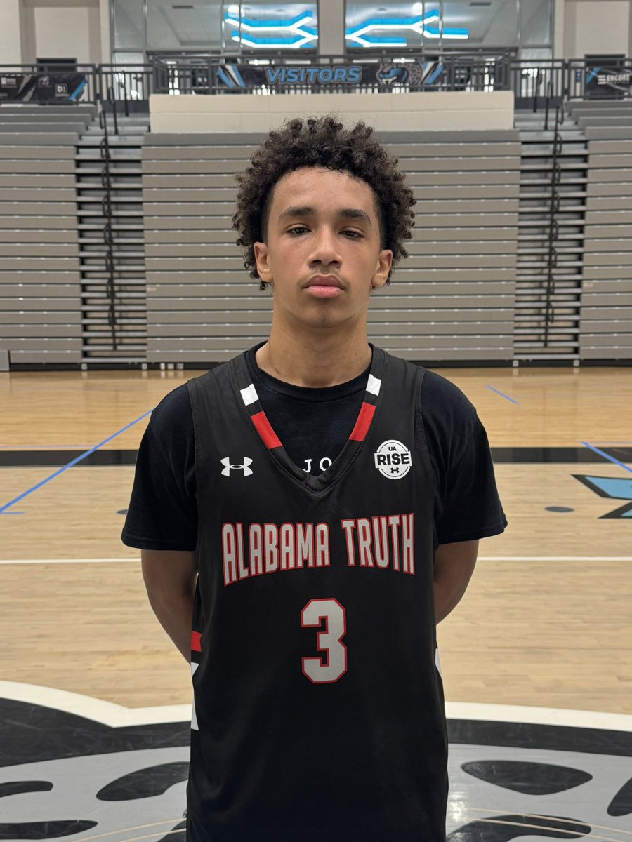 Landyn Williams <a href="/landynw2028/">Landyn Williams</a>  2028 - came out strong in the second half, delivering big steals, clutch shots, and key assists. He also stepped up his defensive intensity, making a huge impact on the momentum of the game. 

<a href="/OntheRadarHoops/">Shun Williams</a> <a href="/TaiYoungHoops/">Tai Young</a>