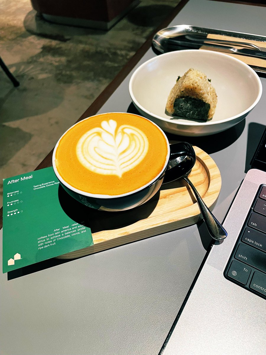 早安 🥰

103 的 #咖啡 還不錯喝🤤