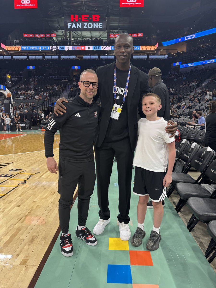 Pat Kelsey (@patkelsey) on Twitter photo Speaking of <a href="/LouisvilleMBB/">Louisville Men's Basketball</a> legends…. Got to meet the one and only Gorgui Dieng! Speaking of <a href="/LouisvilleMBB/">Louisville Men's Basketball</a> legends…. Got to meet the one and only Gorgui Dieng!