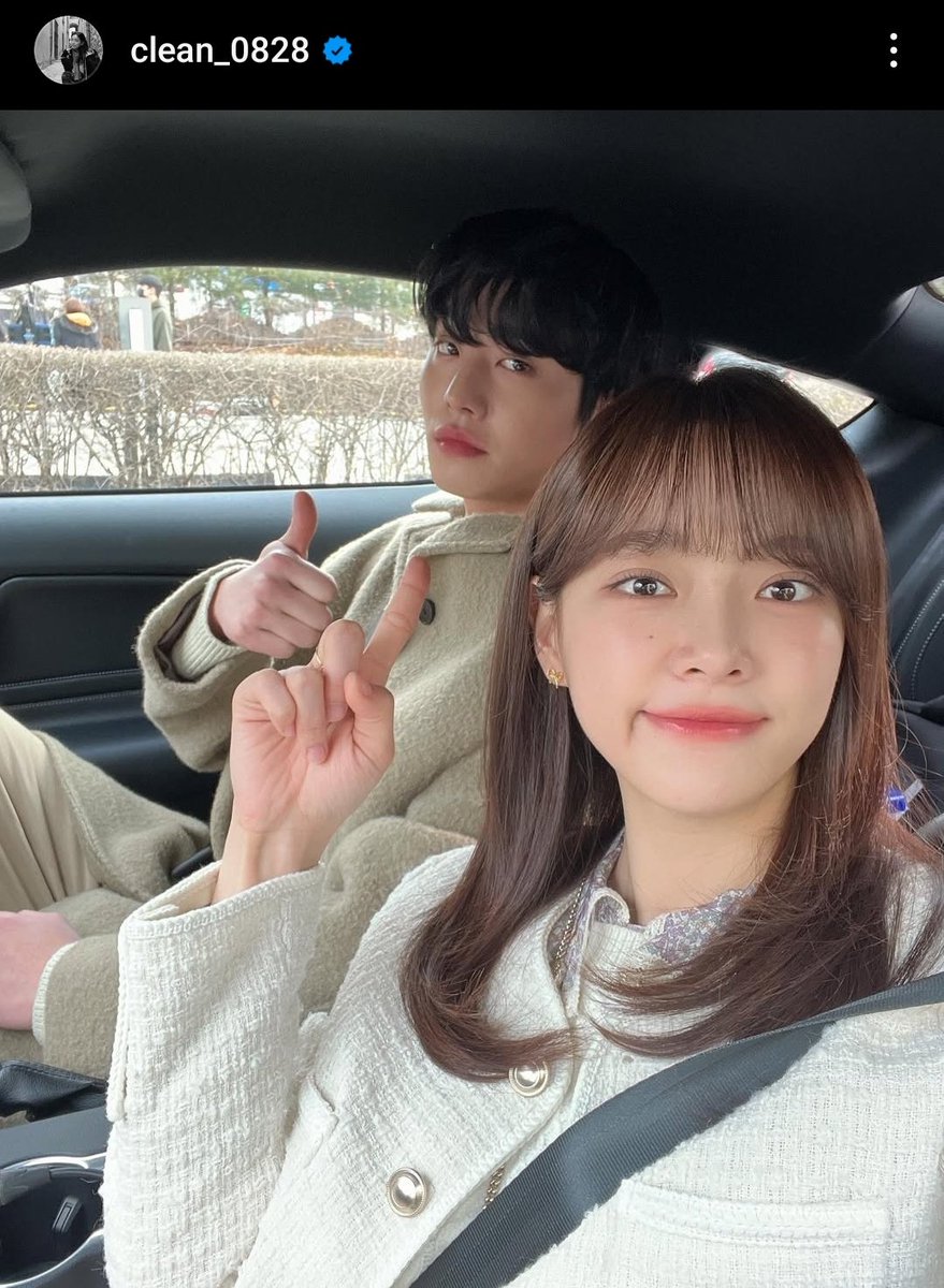 Today, three years ago, Tae Moo Hari's selca during the dating scene before Tae Moo went to USA, it's a shame this scene was cut and not aired, I really miss Tae Moo Hari 🥹🥹🫶 #hatae #hyojeong #businessProposal #ahnhyoseop #KIMSEJEONG