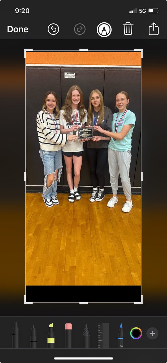 MarkMathis11's tweet image. District mile relay champs