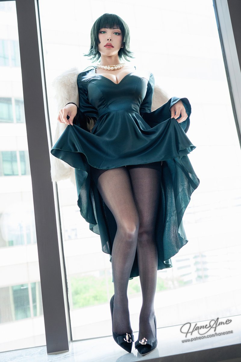 LAST OFFER❤️ MERCH SHOP
▶️haneameholic.com/products/%F0%9…
:
:
【写真集発売】❤️ 地獄のフブキ
▶️melonbooks.co.jp/detail/detail.…