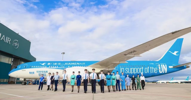 Not your average runway walk. 🚶‍♂️🚶‍♀️ When style meets sustainability, we stride forward with purpose. 🌍✈️ Ready to take off towards a better future? https://t.co/yyCA98QqDo