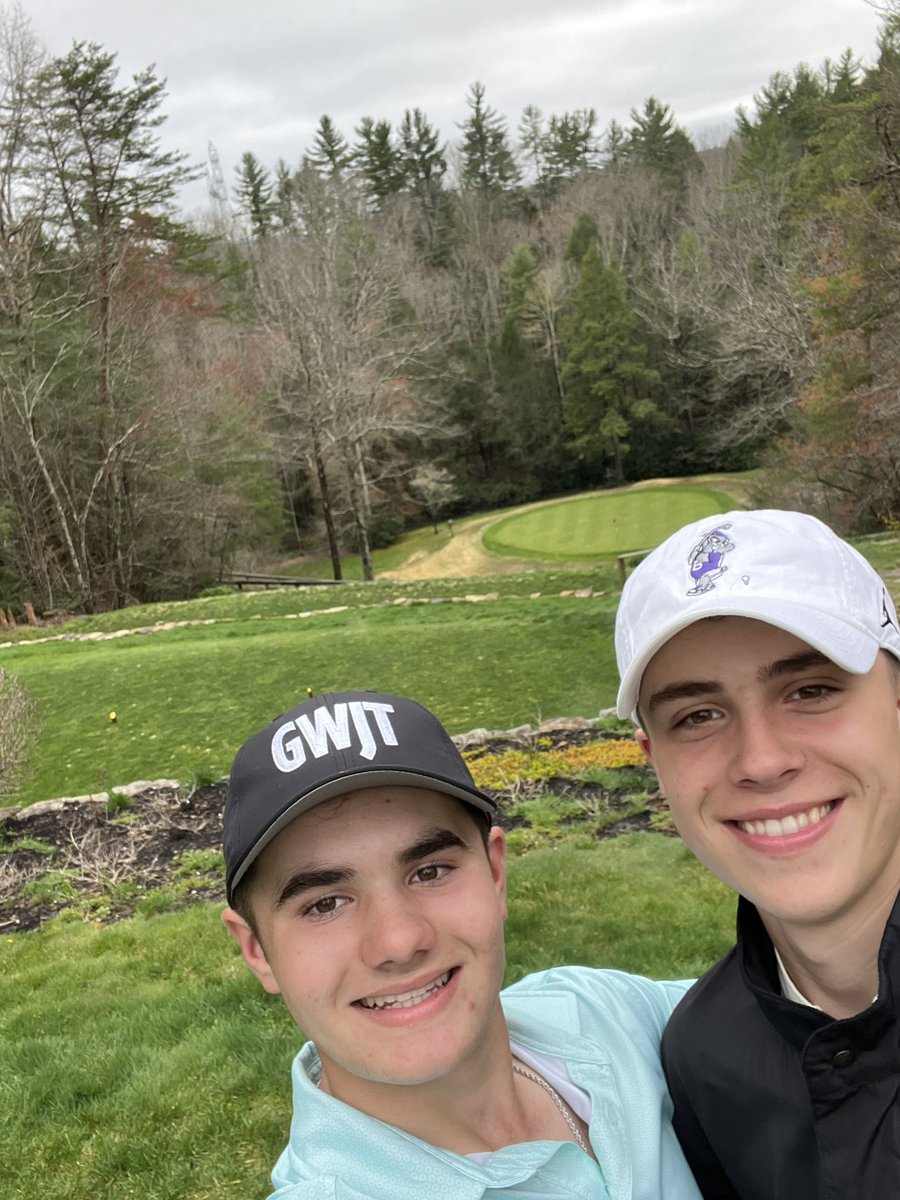Bulldog_Golfer's tweet image. Another team qualifying trip to Tennessee is in the books. Love this trip, love this team.  Didn’t play my best but played well enough to solidly qualify.  Can’t wait for the season to get going!… #golf #highschoolgolf #juniorgolf @BrownsburgGolf @bhsdogs