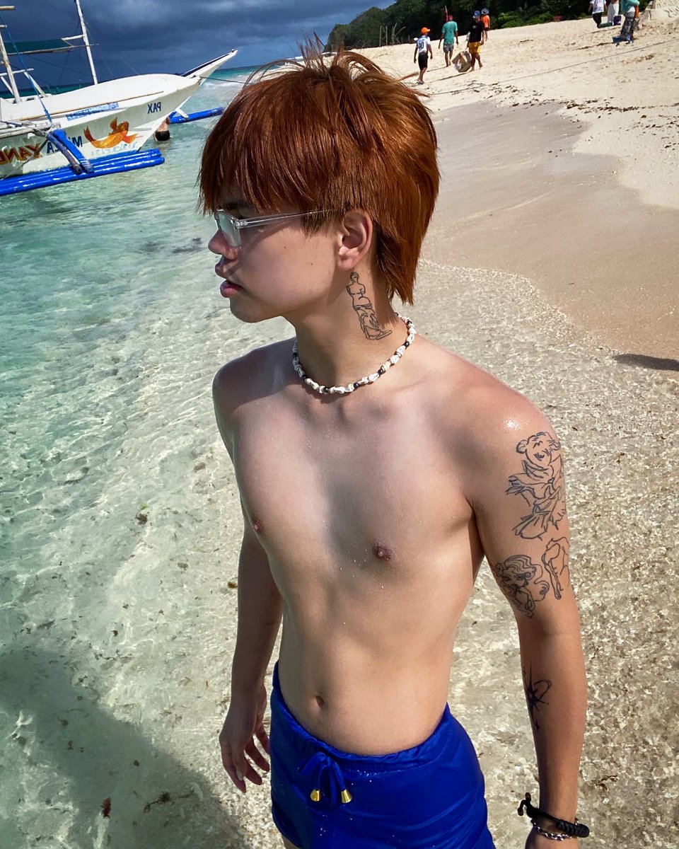 Beach boy era☀️🏝️