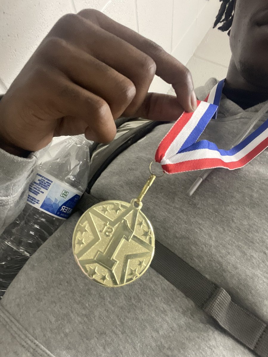 JahaziahCrensh1's tweet image. Great meet today new PR 22-00ft #13 AL!