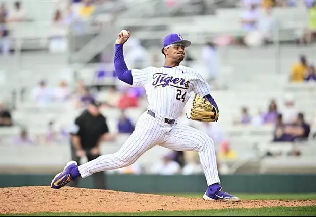 TigerDroppings's tweet image. #LSU takes road series vs. Oklahoma with 10-2 victory in Game 2.

The Tigers improve to 29-9 (9-2 SEC) on the season and go for the sweep on Saturday at 2 pm. 

tigerdroppings.com/lsu-baseball/t…