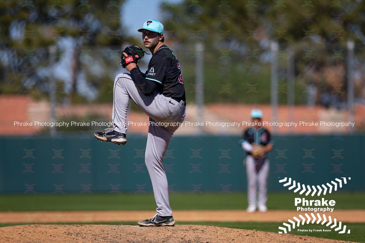 phrakephoto's tweet photo. Eli Saul (28) RHP Dbacks 2022 13th rnd CAN @SacStBaseball @sidearmnation @CDNBaseballNet #dbacks #RattleOn #losdbacks #diamondbacks #arizonaborn
#dbacksmilb
#azdiamondbacks @FarmDbacks @GoldyHappens
@DbacksStatsInfo @PHNX_Dbacks https://t.co/4AklhHHwRx