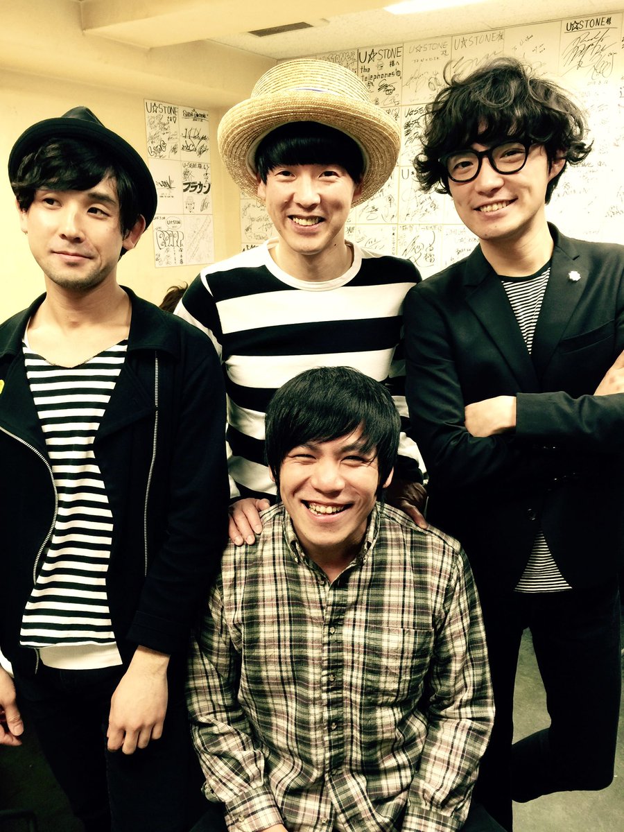 hidekikaji's tweet photo. 大好きな後輩たちの最高なライブに、DJで誘って頂きました✨❄️ありがとう！！このカッコイイ3バンドのライブ会場を良い選曲で盛り上げます🎉✨

前売りチケット発売中です！
ぜひ遊びに来て下さいね🌈🌈 https://t.co/I9BwbdRlOf