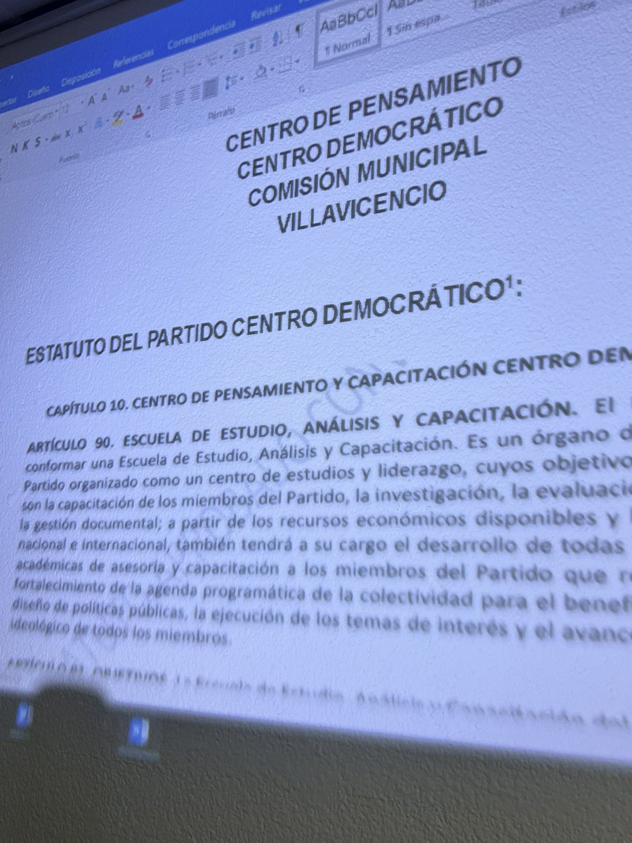 CDVillavo's tweet photo. Damos inicio a lo que será el Centro de pensamiento del @CeDemocratico en Villavicencio. Desde ya nos preparamos para estructurar la base ideológica y política para fortalecer las convicciones nuestra militancia.
.
.
.
.
#manofirmecorazóngrande
#centrodemocrático
#soyCD https://t.co/PEt3W0U9PK