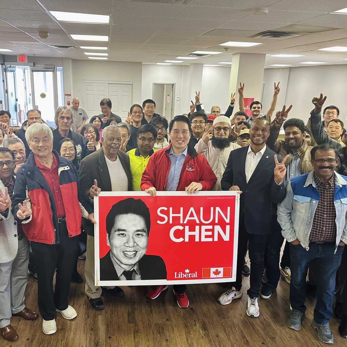 Shaun_Chen's tweet photo. Excited to officially open our campaign office at 19 Glen Watford Dr - everyone please come by to join the team, knock on doors, make calls & let’s win this #ScarbTO #ProvenToWork #CanadaStrong https://t.co/aBAmtOkqpn