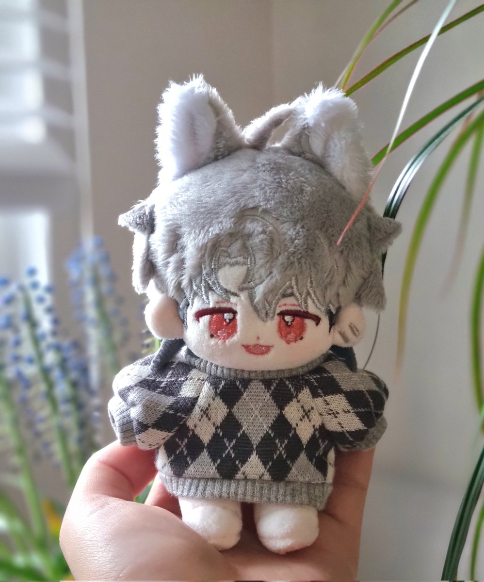 sh_unbaked's tweet image. #RT 이벤트🎉
한분께 10cm 솜깅용 맨투맨을 만들어드려요! 
(그레이,네이비,핑크,퍼플 중 택1)