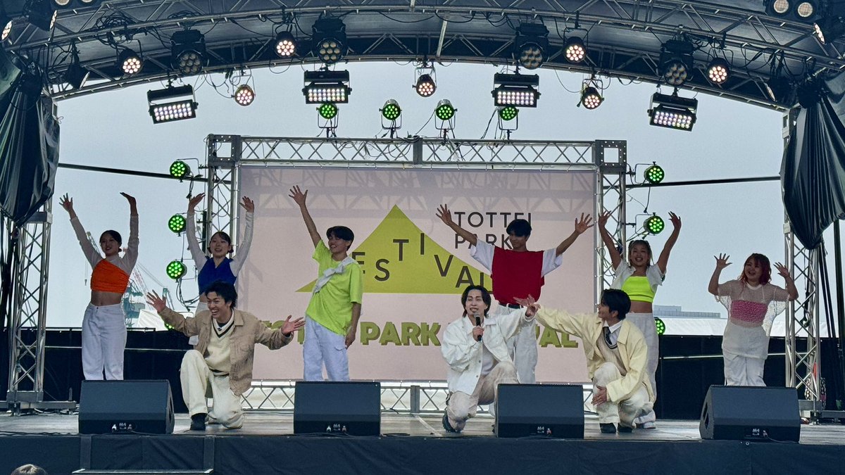 mimi410735's tweet photo. 本日は神戸「TOTTEI(トッテイ)」にて
テルポップさん率いるダンサーさん達の
イベントへ
久々にようすけくんの華麗なダンス
見れました😊
#TOTTEI
#terupop https://t.co/0SNATAMLRZ