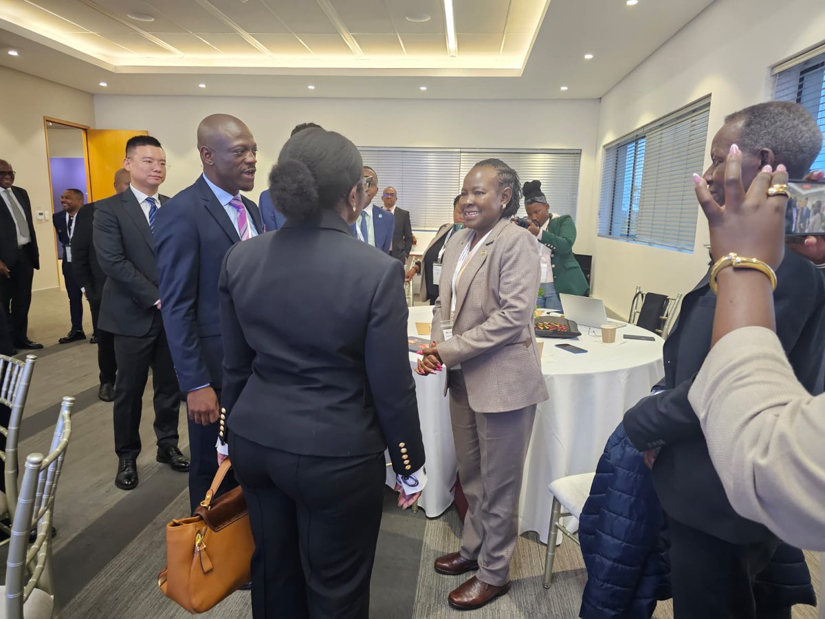 I was honoured to give a keynote address at the Huawei Sub-Saharan Africa ICT Talent Summit And ICT Competition Award Ceremony In Johannesburg South Africa. 

The event was graced by Dr Nobuhle Nkabane, Hon. Minister of Higher Education and Training, South Africa. 

I celebrate