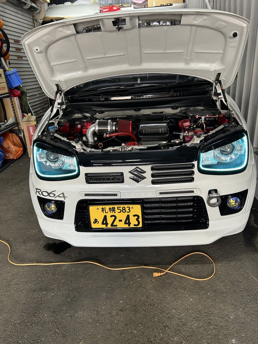 半年動かしてなくてバッテリー上がってたらしい