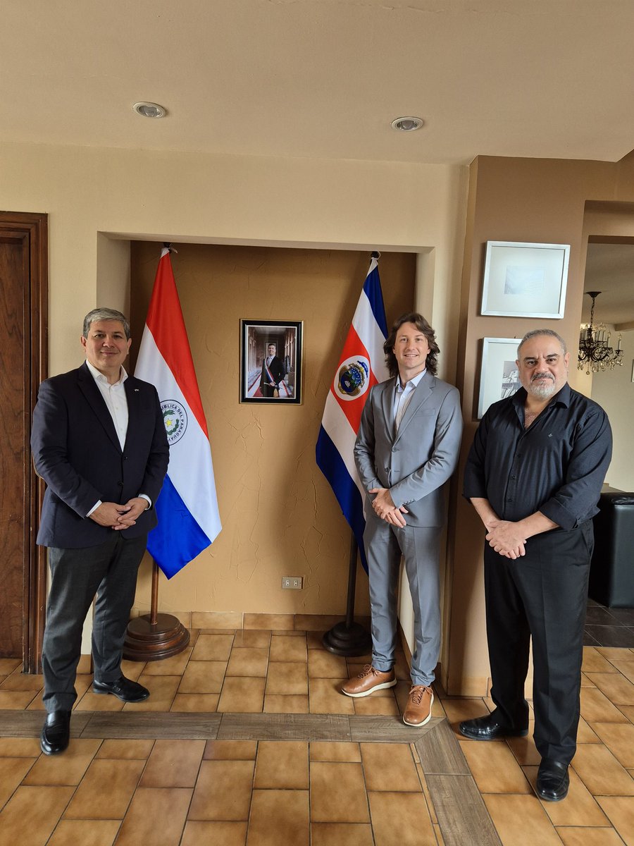 Julio Duarte Van Humbeck tweet media