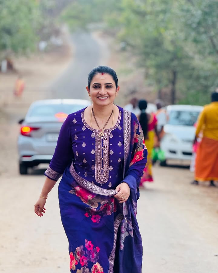 actressmeena26's tweet photo. #Sahasra
π―#SujithaThread
#Sujitha https://t.co/CZH1rDELQE